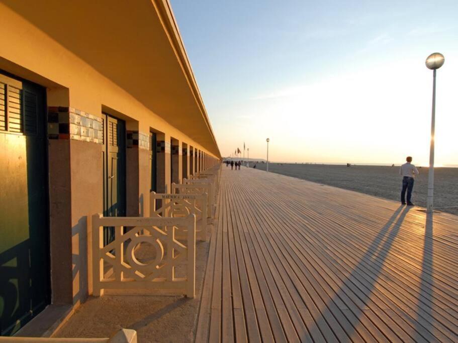Le Cyrano, Deauville - App. T2 Proche De La Mer Εξωτερικό φωτογραφία